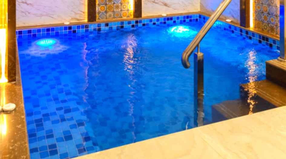 Pearl-Regency-Amenities-Swimming-Pool